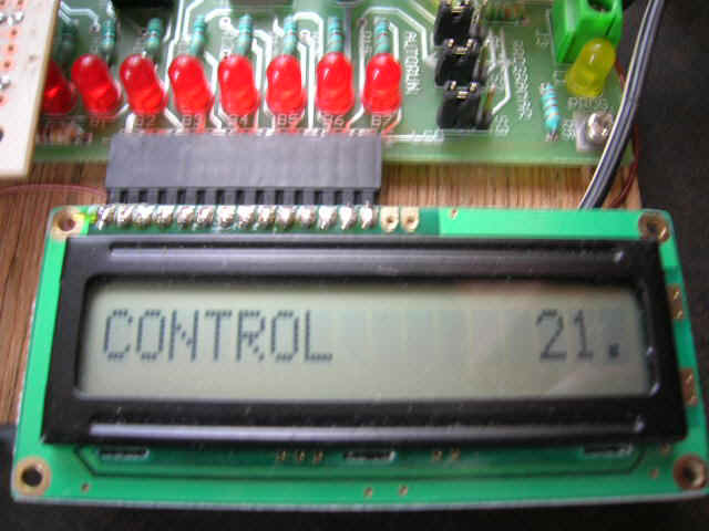 CONTROLONOFF 001.jpg (84209 bytes)